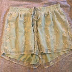 Embroidered lightweight shorts